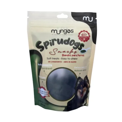 Mungos SPIRUDOGS®  es un Snack funcional  con Espirulina, levadura y carbón activado   para perros cachorros, adultos, senior y perros en competencia de todas las razas. Espirulina para perros